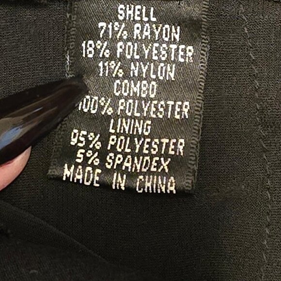 Adrianna Papell Black Tiered Formal Dress SZ 12 - Picture 6 of 7